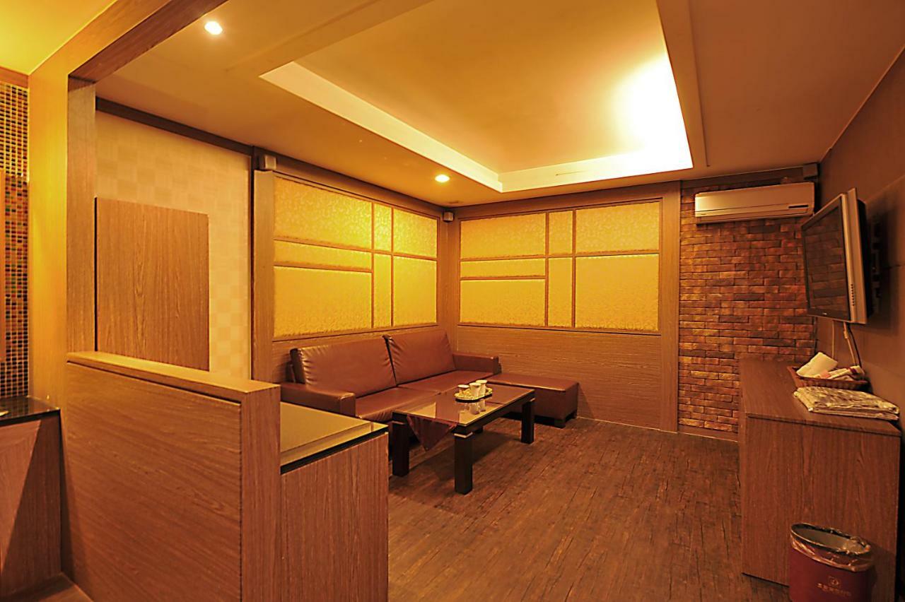 Hotel Valentine Gwangmyeong Exterior photo